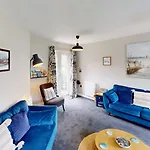 Semesterbostad Pebble Place, Sleeps 6, 1 Small Dog Welcome *