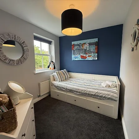 Pebble Place, Sleeps 6, 1 Small Dog Welcome
