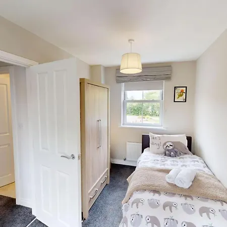 Pebble Place, Sleeps 6, 1 Small Dog Welcome 펜션 *